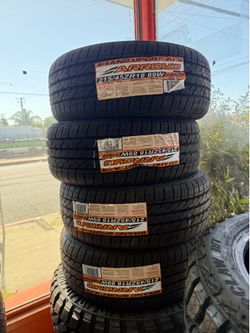 ✅ 214 45 R 18 vendo llantas nuevas marca arroyo