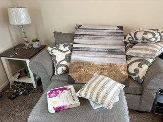 8-Piece Living Room Set – Couch, Loveseat, Ottoman, Tables & Lamps