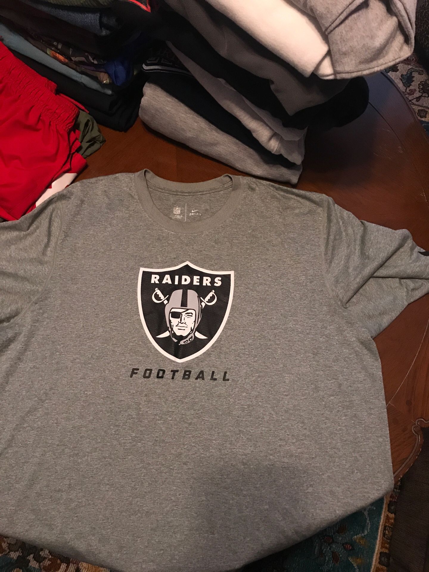 Oakland Raiders Nike dry fit