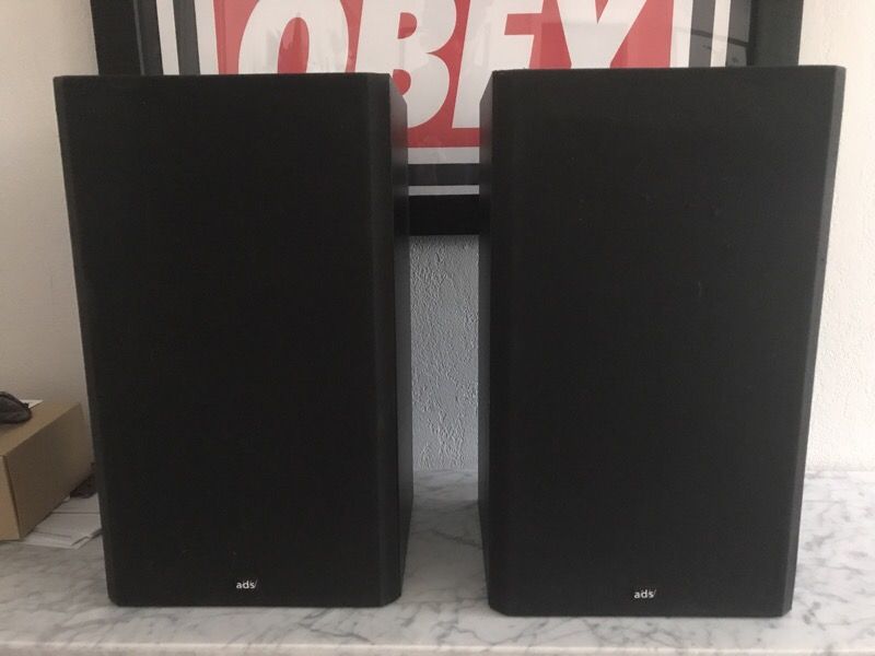 ADS B7 Vintage monitor speakers