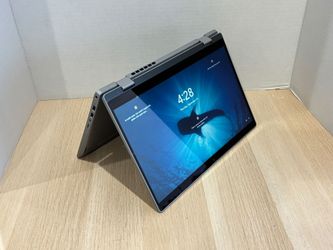 DELL LATITUDE 3330 13” TouchScreen Convertible Core i5-1155G7 2.50Ghz 8GB 256GB