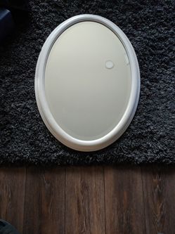 Blizzard Pearl Oval Mirror