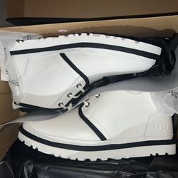 Brand New Ugg Tomal Size 9 Mens Shoes/boots