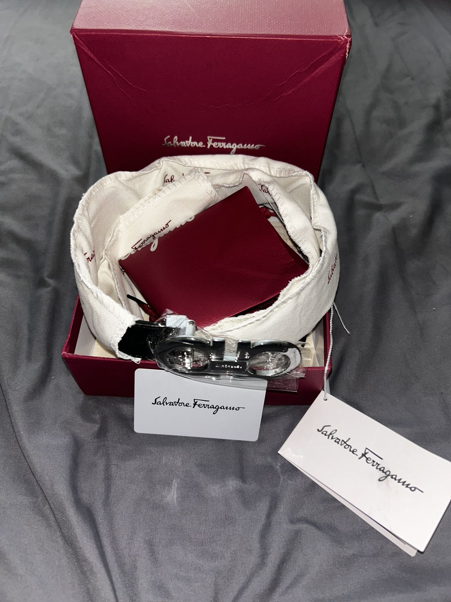 Ferragamo Reversable & Adjustable Leather Belt Size 32
