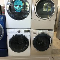 Washer & Electric Dryer Stackable Units Can Be Stacked Or Sat Side By Side 