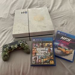 PlayStation 4 With 2 Games