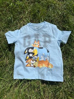 Baby Gap x Bluey Graphic T-Shirt  Size: 5T