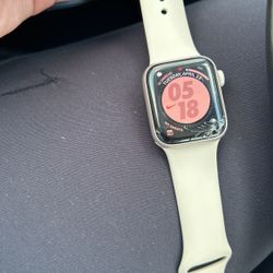 Apple Watch SE