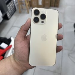 iPhone 14 Pro Max Unlocked 256GB! Finance For $50 Down Payment!!