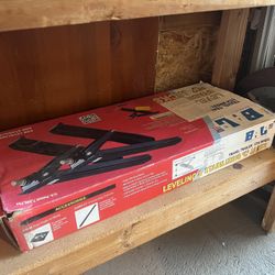 Leveling Jacks For Trailer Or Van