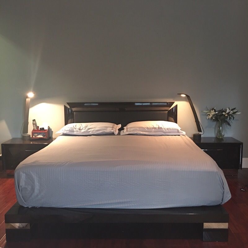 Cantoni queen/king bedroom set