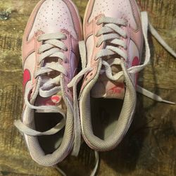 Girl Pink Nikes 