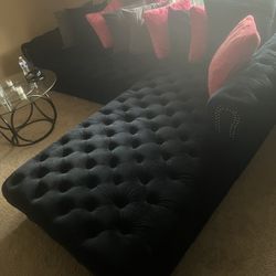 Sectional Black Couch 