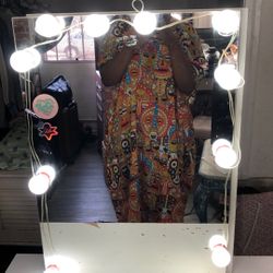 White Vanity with Mirror & Lights – Works Great! (As Is)