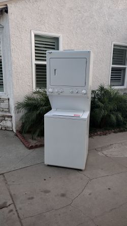 Stackable washer gas dryer