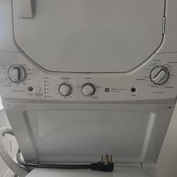 GE Stackable Washer N Dryer 