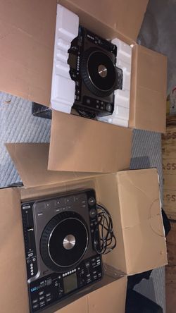 Stanton C.324 DJ CD Media Players – Pair