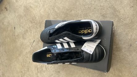 Adidas soccer cleats