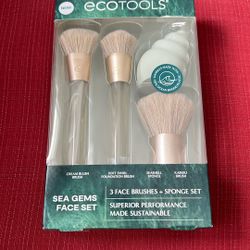 Ecotools Make Up/ Face Brushes And Sponge Set