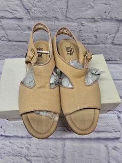 Beacon Reflections SUZIE Women's Canvas Sandals Size 9.5 M