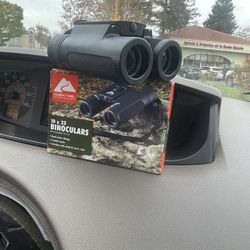 Binoculars 