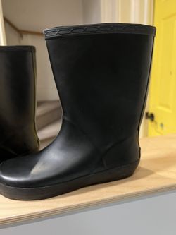 Rain Boots For Boys Or Girls