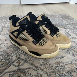 Jordan 4s