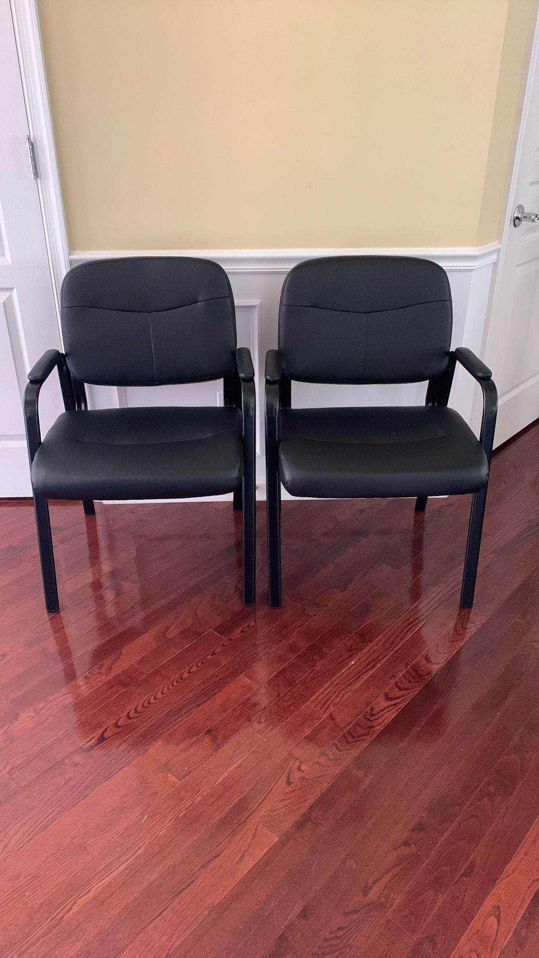 Guest Office Waiting Sitting Foyer Chairs Metal Frame PU Leather Cushion
