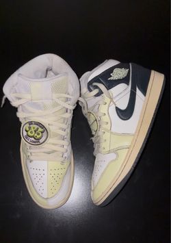 Air Jordan 1  Mid SE Fall League’s