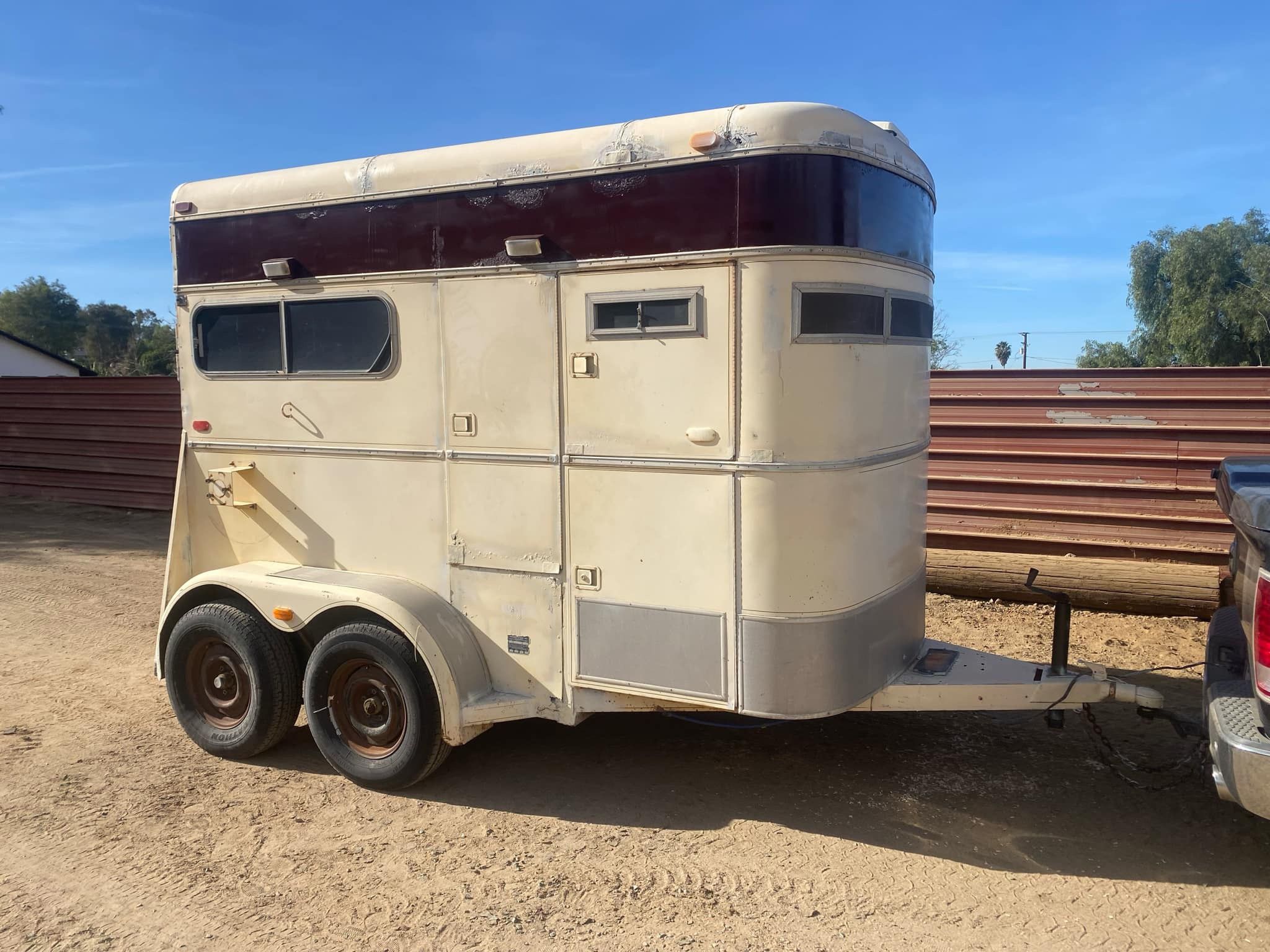 En Venta Traila para Dos Caballos