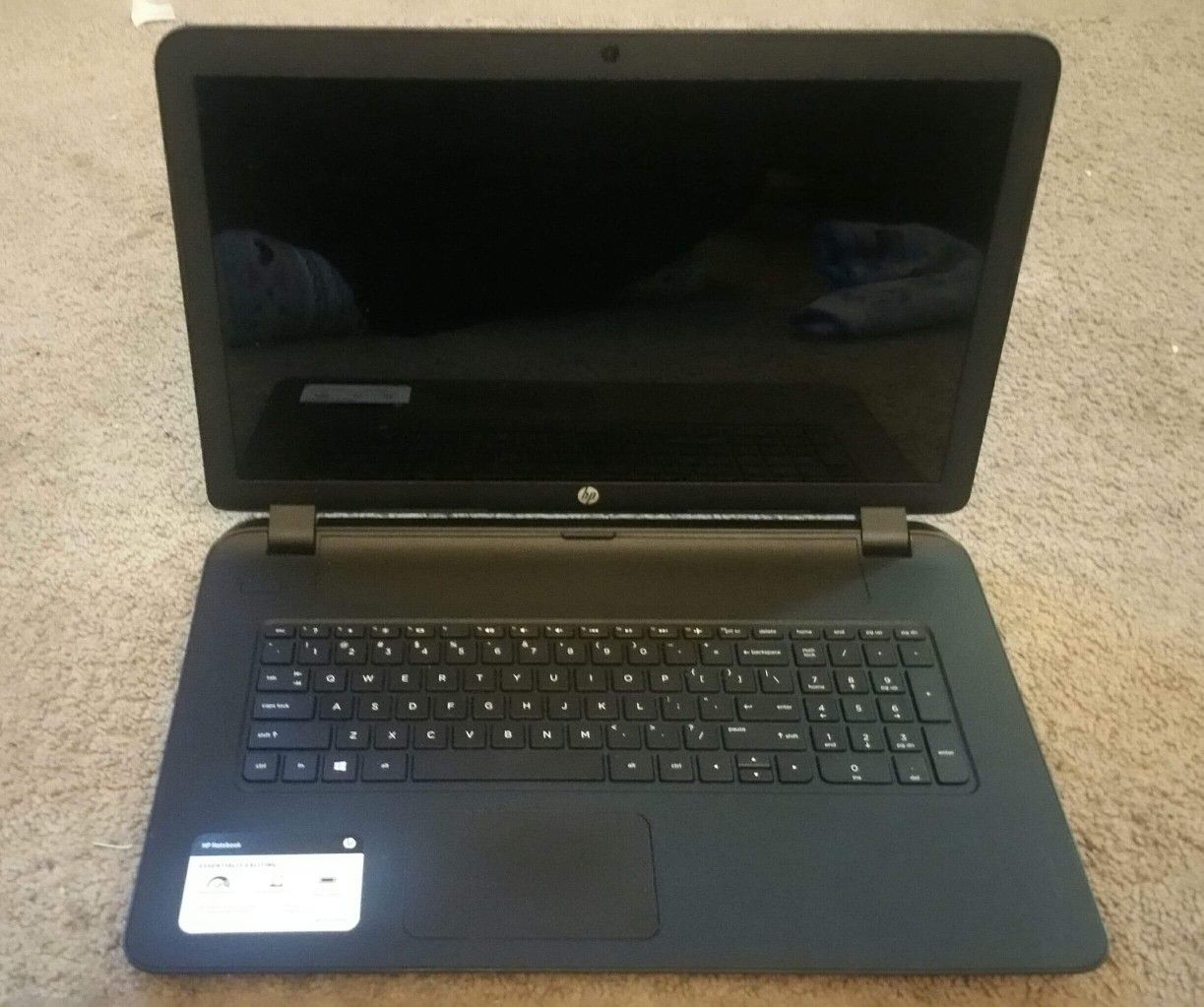 HP 17-p121wm Notebook