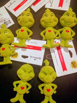 6 Hallmark Grinch ornaments new all for $25 pick up in Edinburg no holds if posted it's available