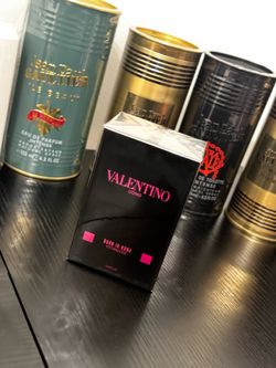 Valentino born in Roma Extradose