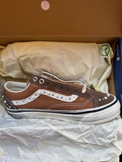 Vans pearlized “cocoa”