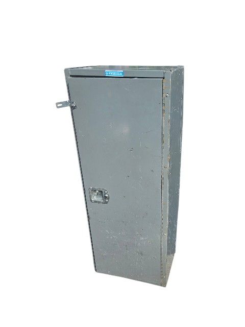 2015 Ford Transit Storage System Locker 3 Shelfs Missing Key