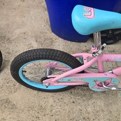 Girls BICYCLE 14 INCH EXCELLENT CONDITION 