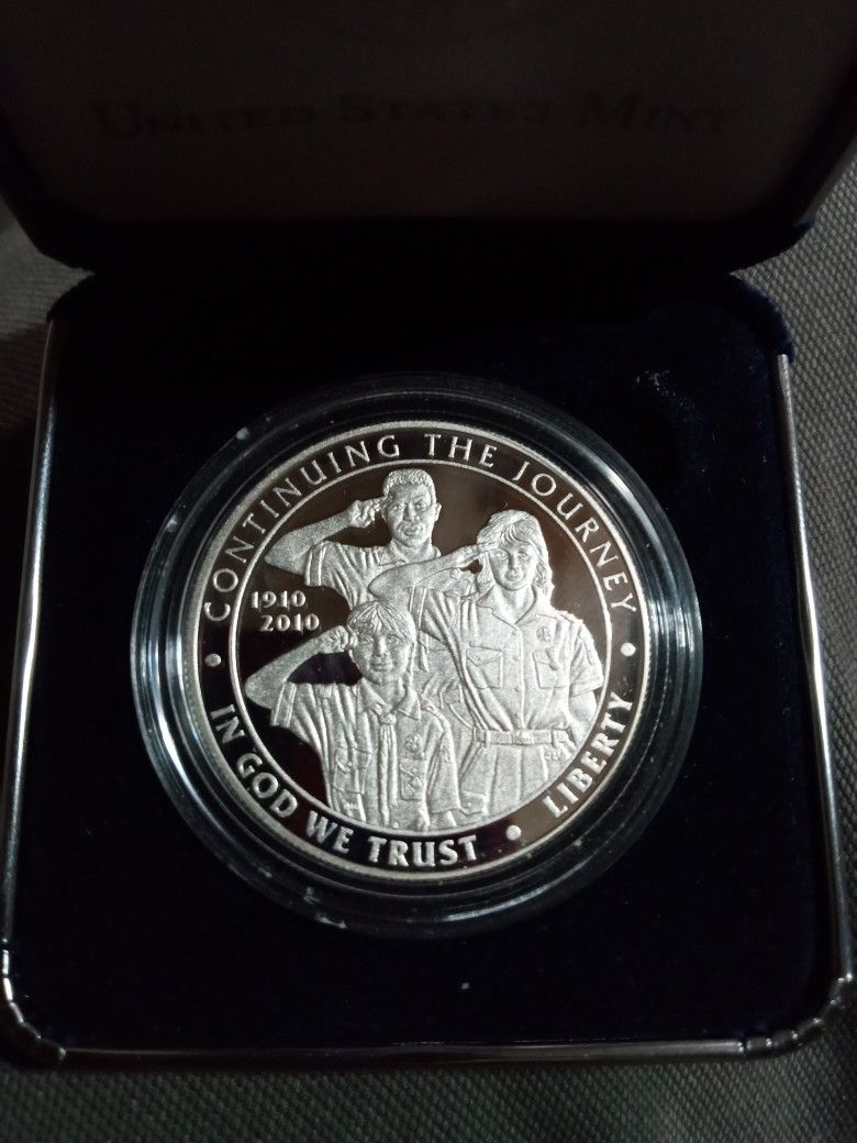 2010 Boy Scouts Of America Centennial Silver Dollar