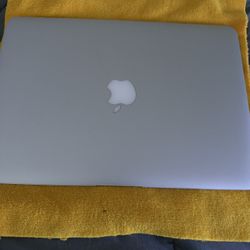 MacBook Pro 13  Inch 2017
