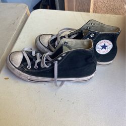 Converse size 5 1/2