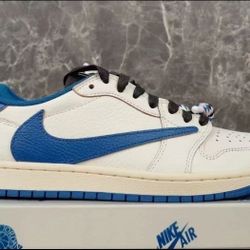 Travis SCOTT size 10