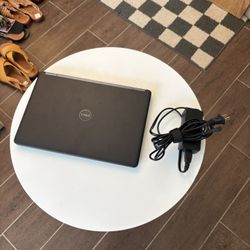 Dell Latitude E7250 Laptop