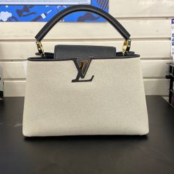 Louis Vuitton Purse 