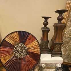 Set Of 2 Candle Holders And Home Decor 