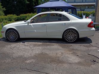 2008 Mercedes-Benz E-Class