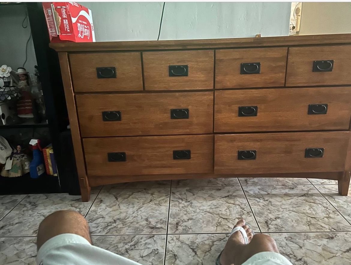 Bedroom Set With Dresser Mirror And Mattress
