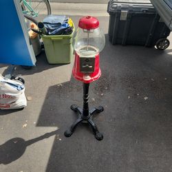 Gumball https://offerup.com/redirect/?o=bWFjaGluZS5yZWQ= Carcusel