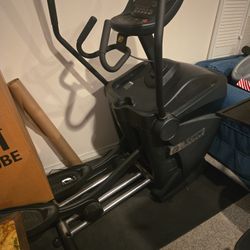Octane Fitness Q35e Elliptical