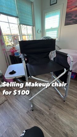 Makeup chair
