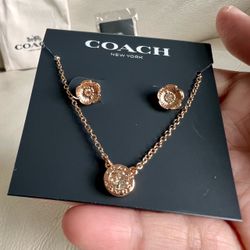 COACH Rose Gold Crystal Pendant Necklace & Flower Stud Earrings Gift Set NEW