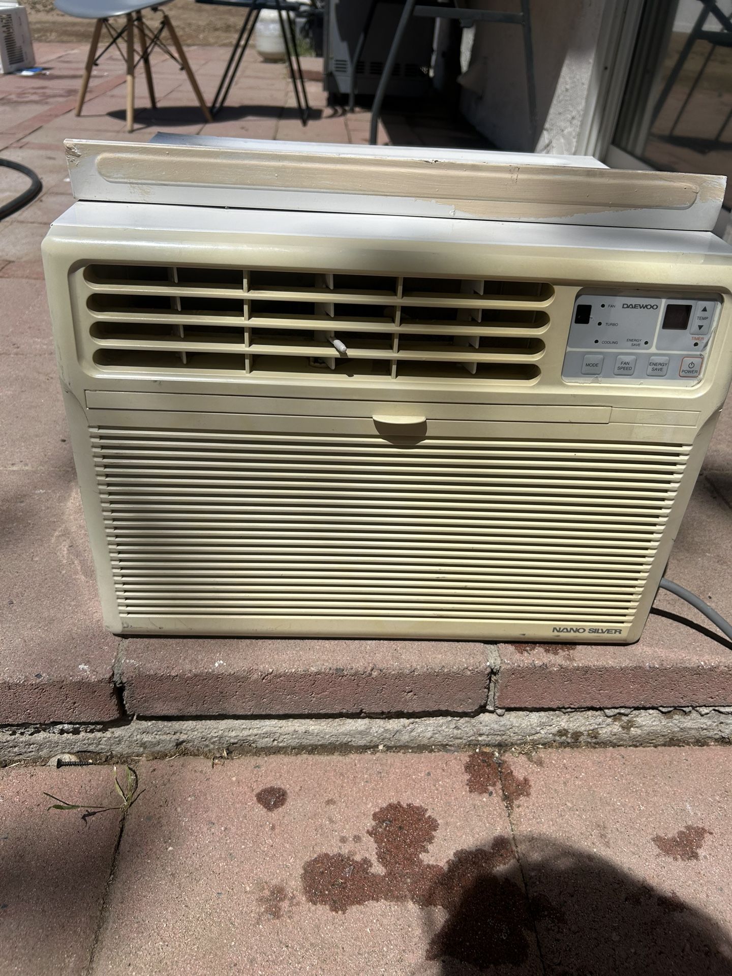 Daewood AC Unit